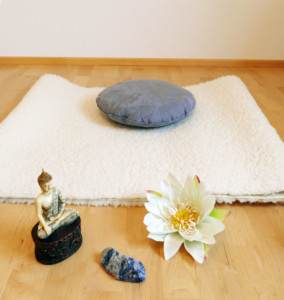 Meditationsplatz einrichten