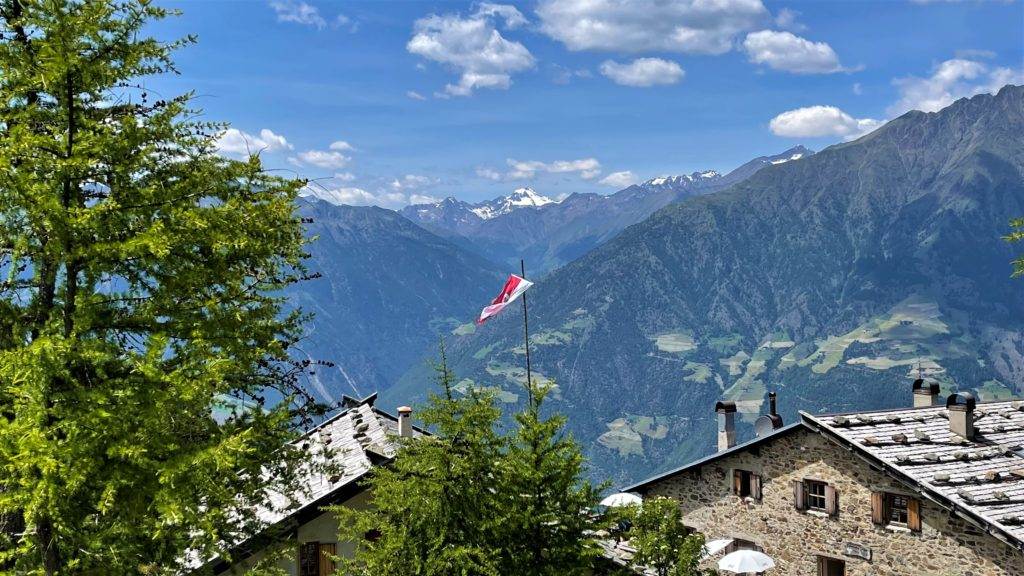 Wandern Südtirol Hütte Naturns
