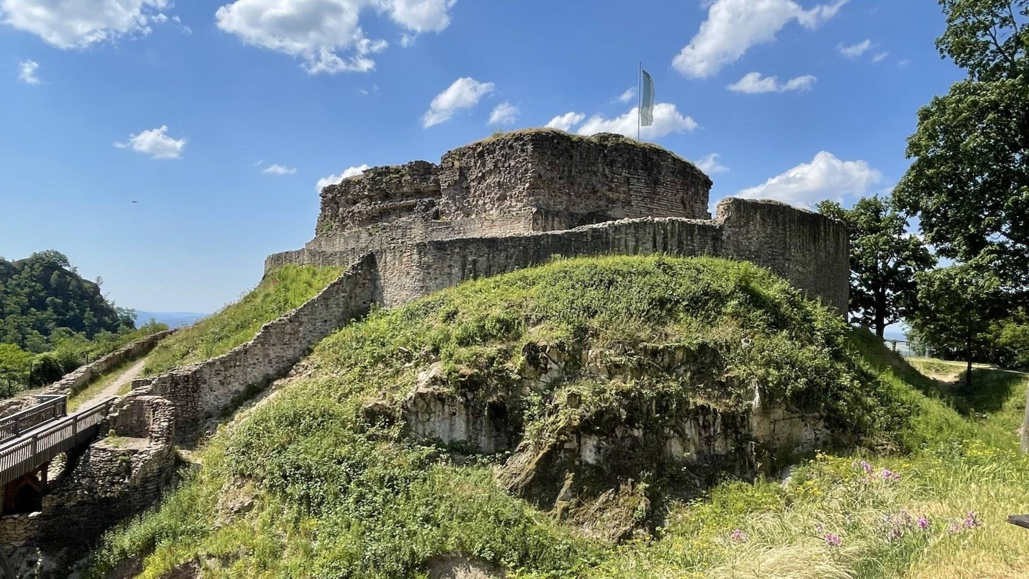 Die Schauenburg bei Dossenheim, Burgensteig